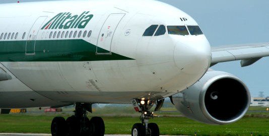 Aereo Alitalia sulla pista