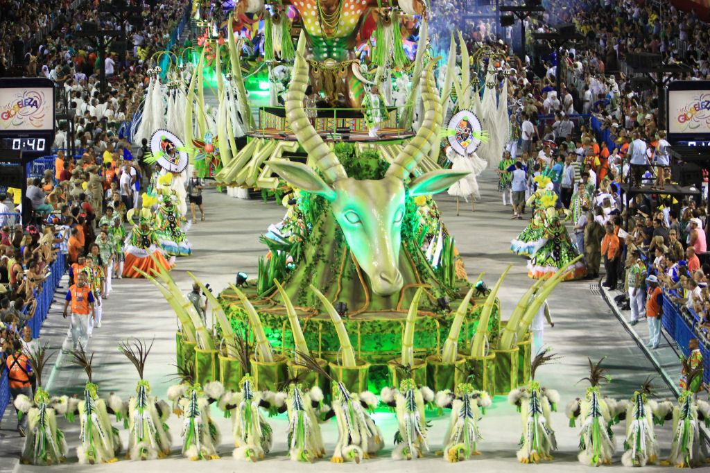 Desfile_de_carnaval_Rio