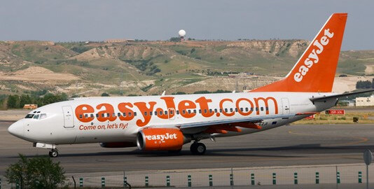 aereo EasyJet in pista