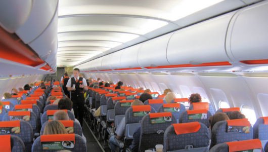 interno aereo Easyjet