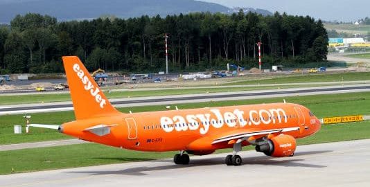 Easyjet prenotazioni vaccino covid