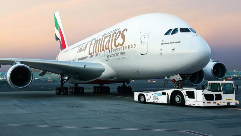 Volo Emirates in Ritardo