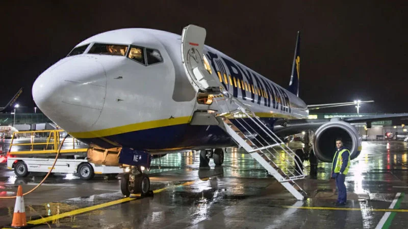 volo ryanair ritardato per guasto