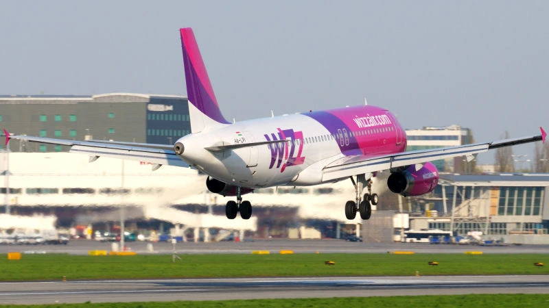 Volo Wizzair decollo in ritardo